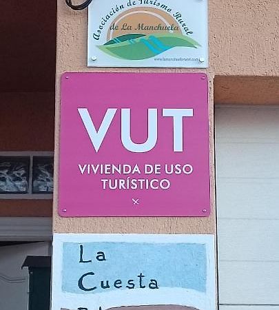 La Cuesta Blanca Villa Valdeganga Luaran gambar